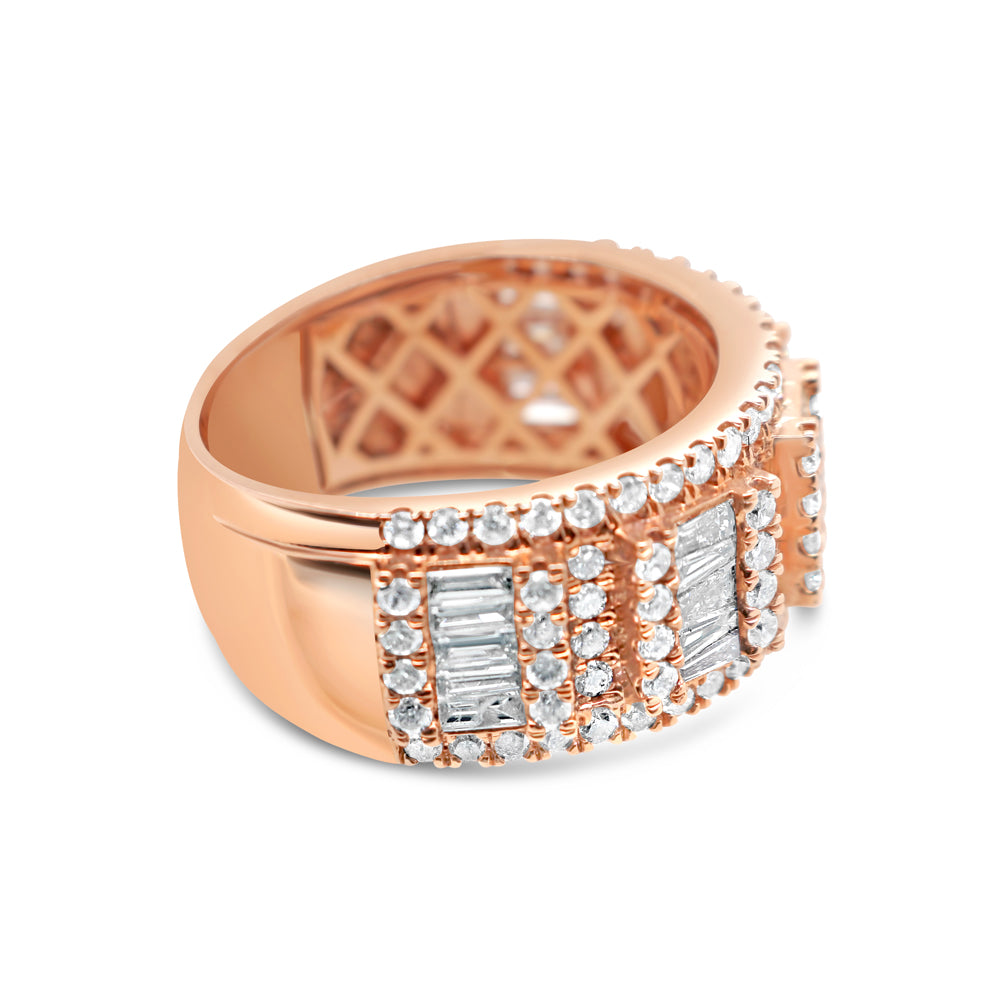 Gold Round and Baguette Diamond Ring | 14K | 2.93 CTW
