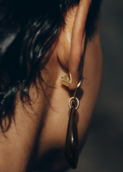 Naé Drop Earrings - Smoked glass