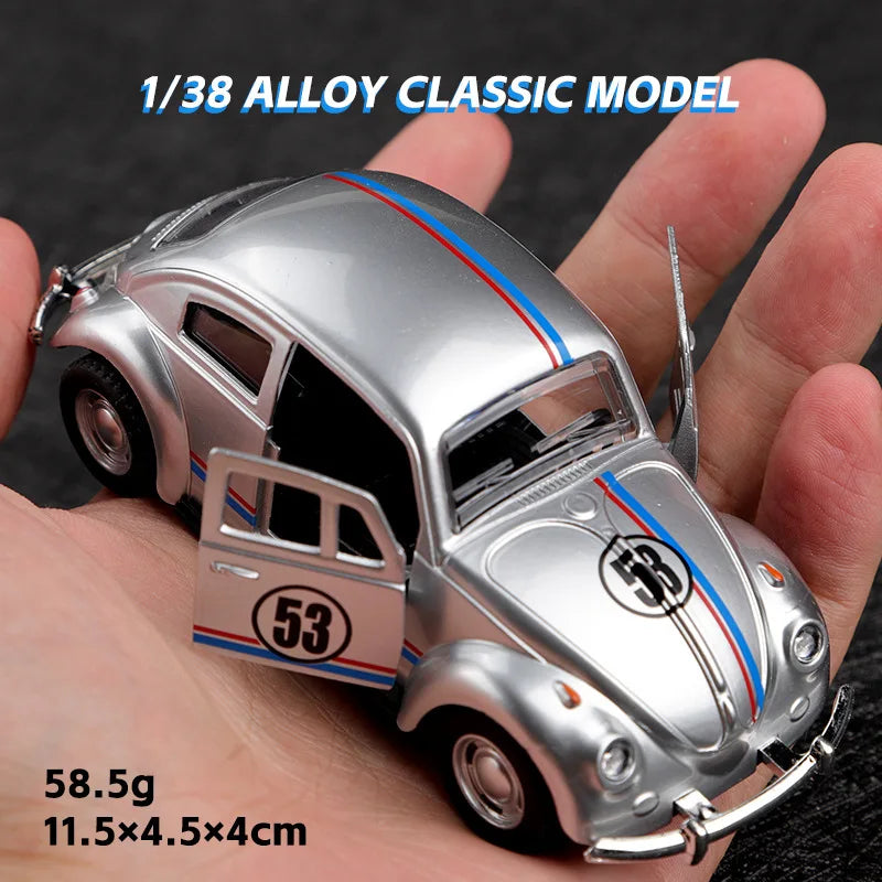 1:38 Vintage Die-Cast Pull-Back Racing Toy Car