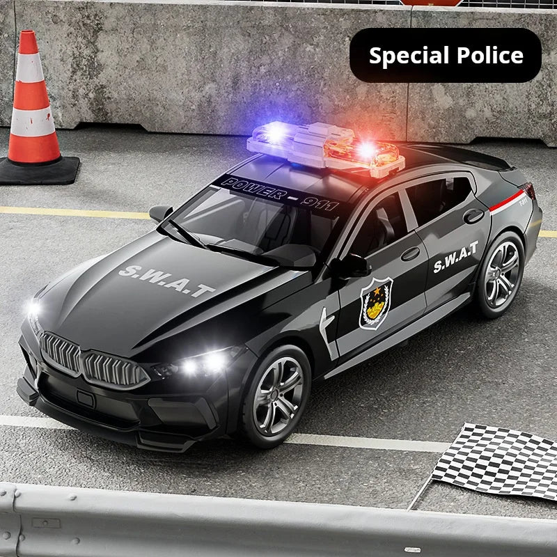 1:32 Simulation BMW M8 Police Car Toy (Sound & Light)